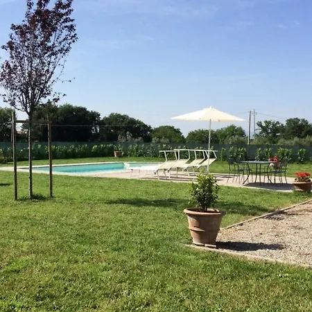 Barullo-centoia Sleeps 6 Pool Air Con Wifi * 哥尔顿