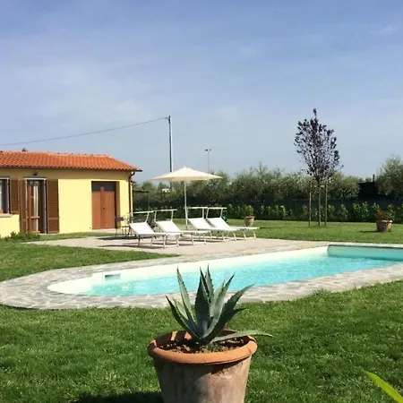 Barullo-centoia Sleeps 6 Pool Air Con Wifi *