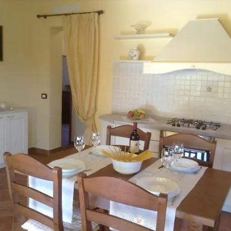 别墅 Barullo-centoia Sleeps 6 Pool Air Con Wifi 哥尔顿